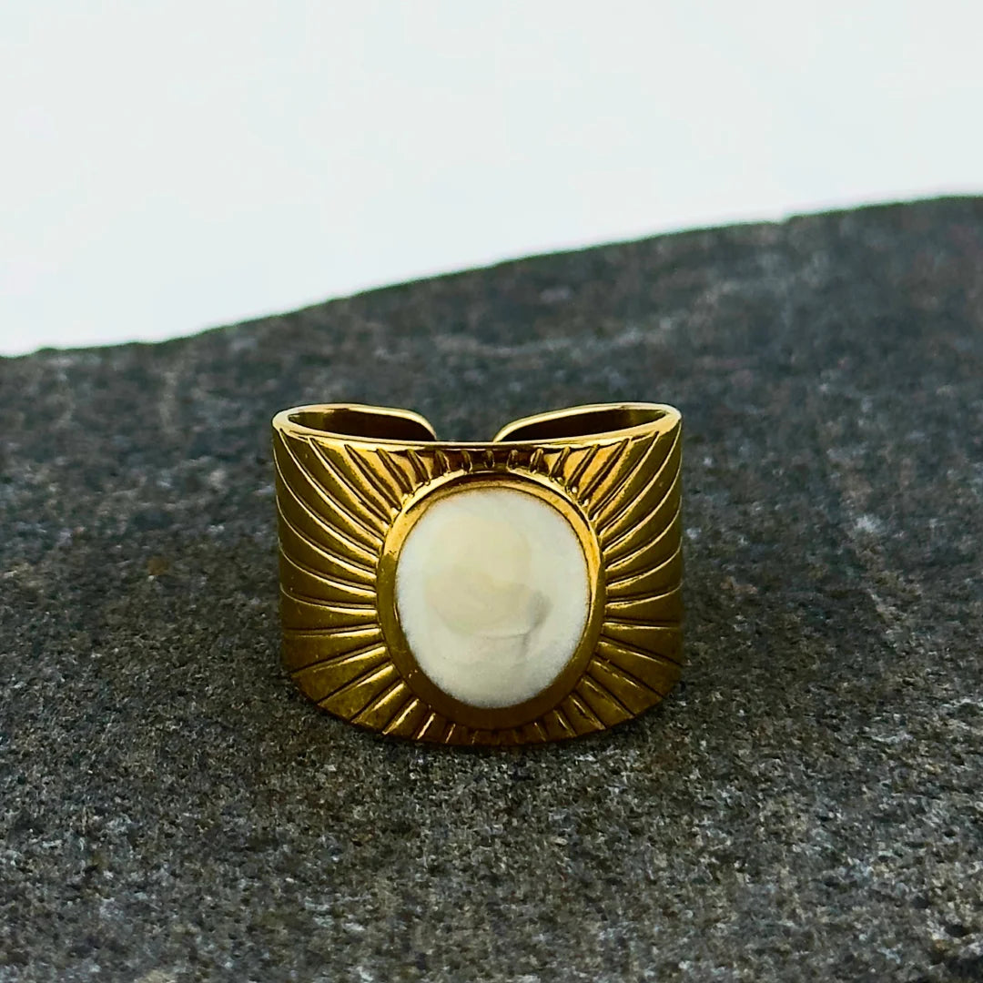 Valencia Gold Ring