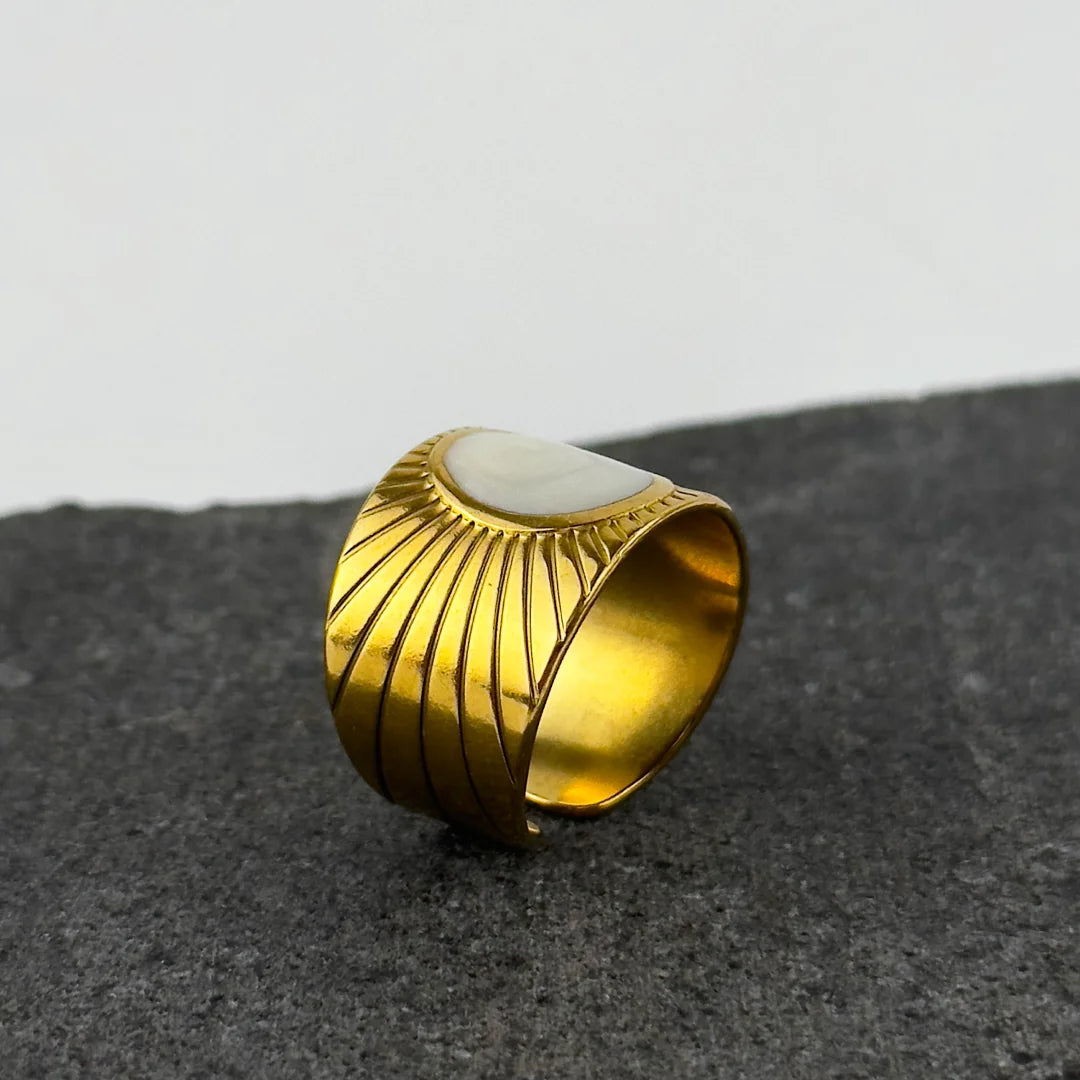 Valencia Gold Ring