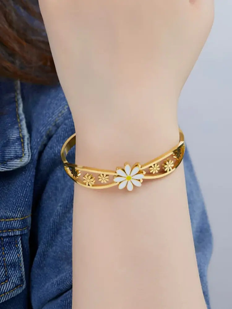 Marise Bangle